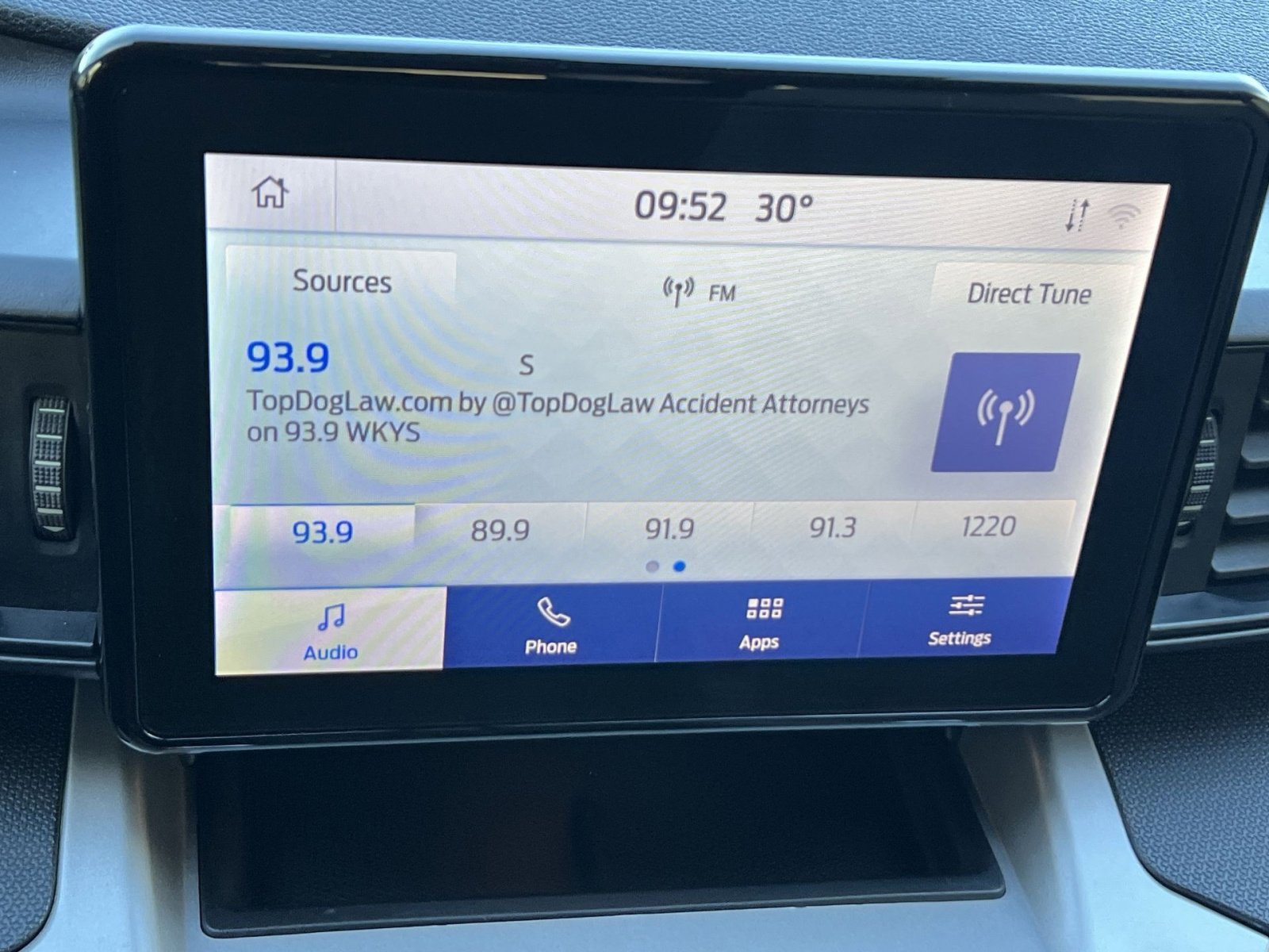 Used 2021 Ford Explorer 2WD image 18