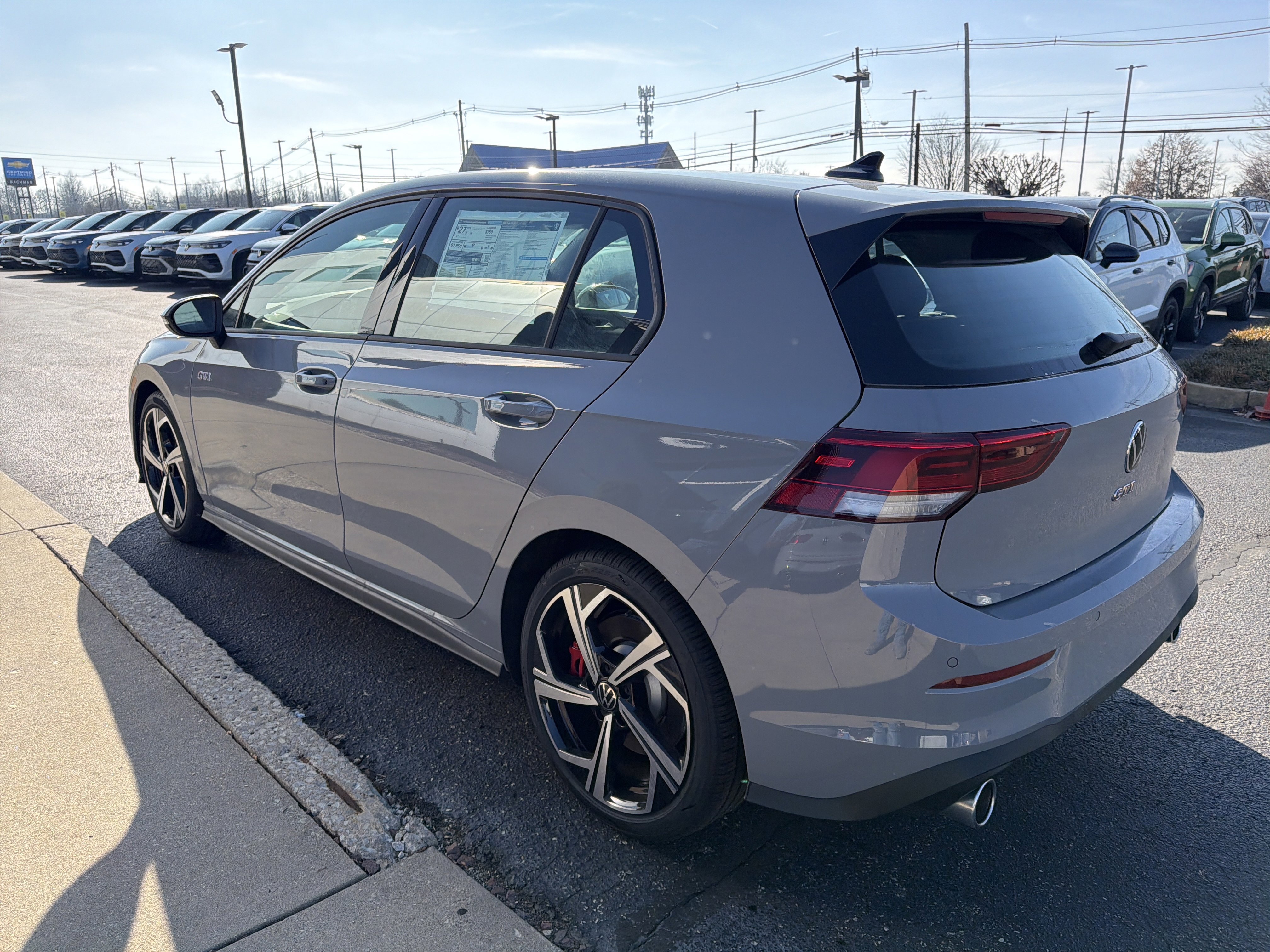 New 2026 Volkswagen GTI SE FWD image 5