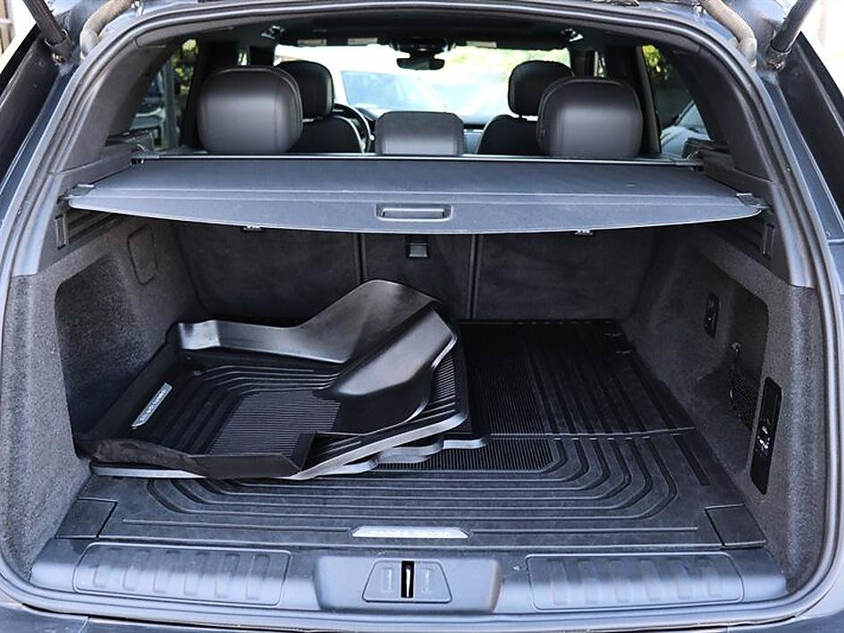 Used 2024 Land Rover Range Rover Sport SE AWD/4WD image 55