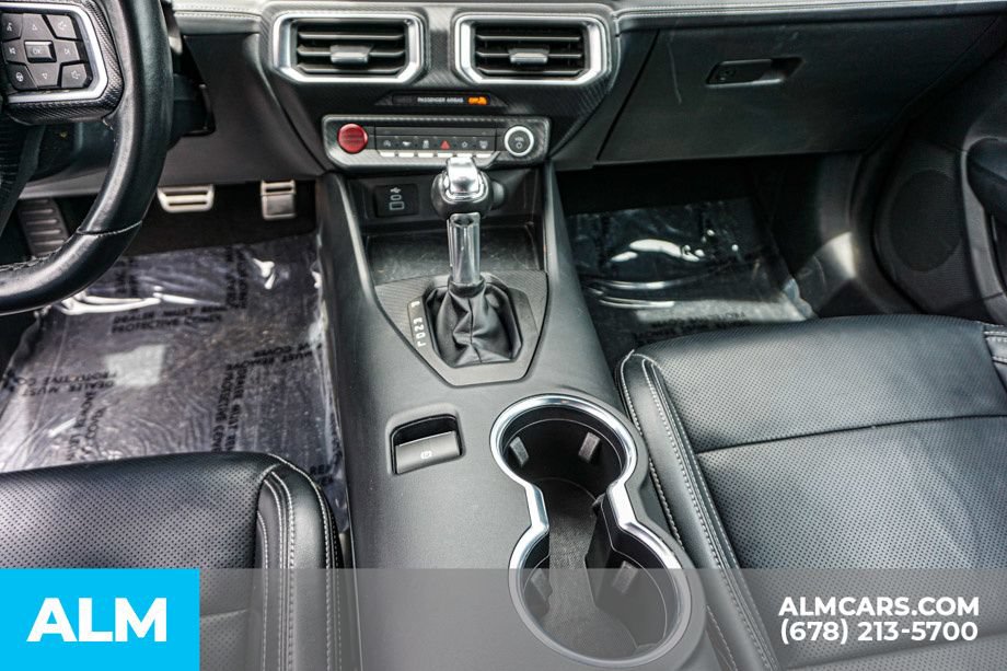 Used 2025 Ford Mustang Premium RWD image 39