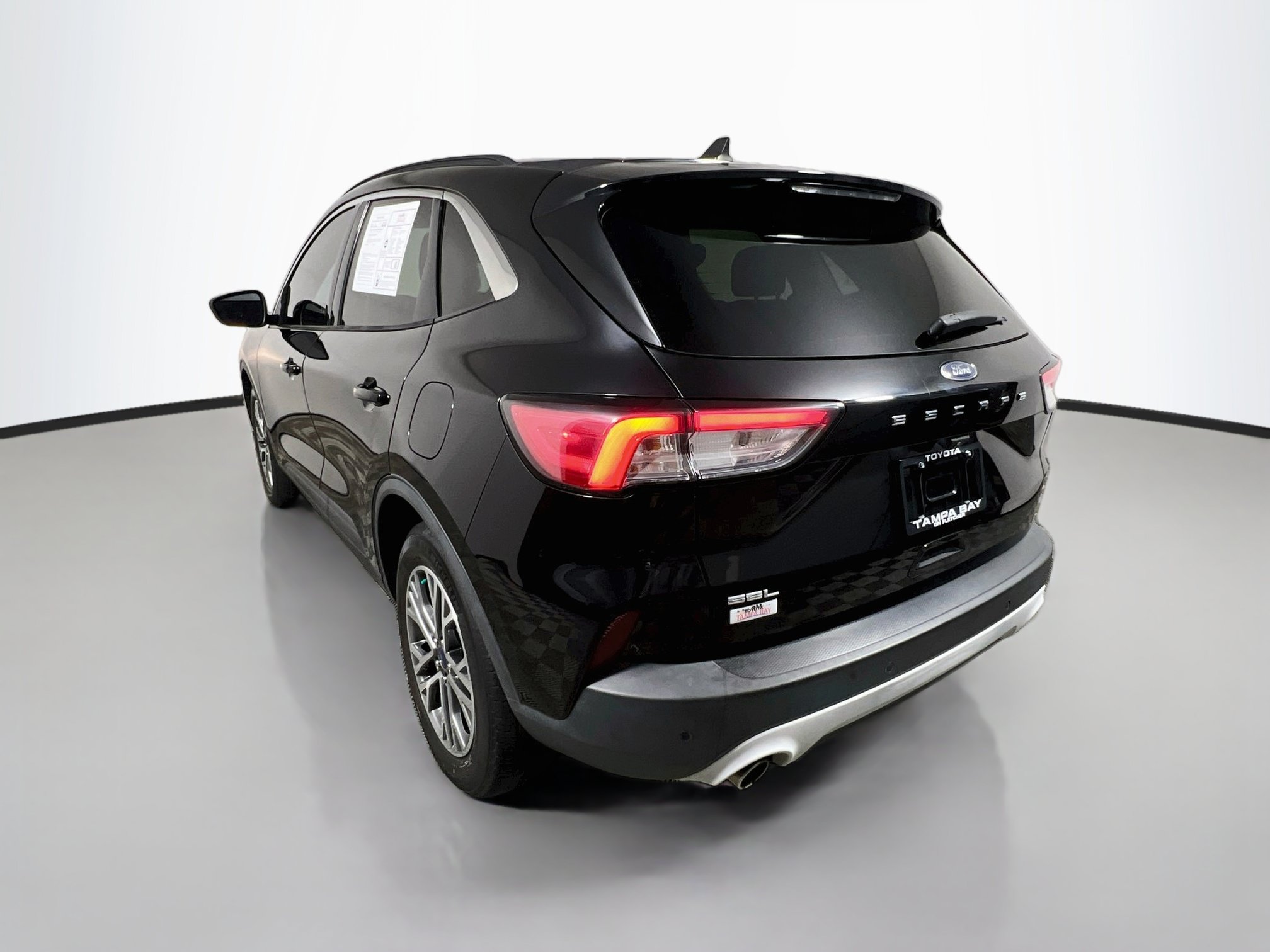 Used 2021 Ford Escape SEL FWD image 8