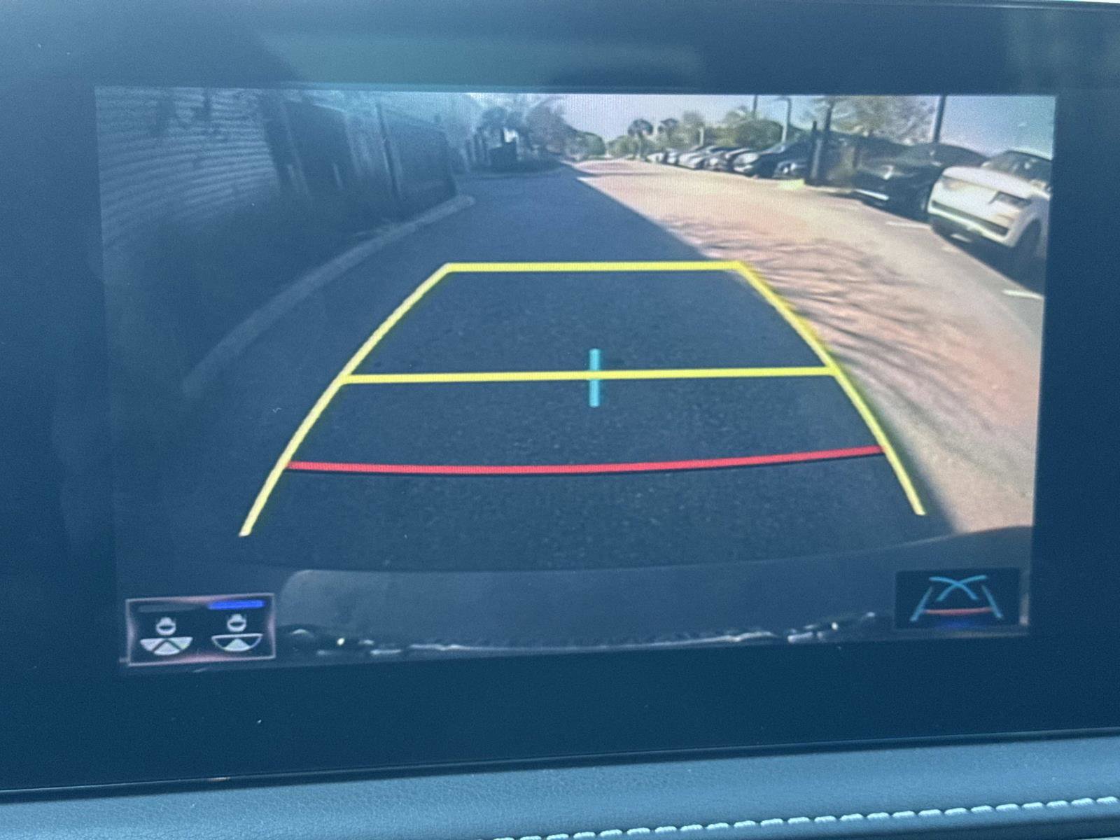 Used 2022 Lexus LS 500 F Sport w/ Accessory Package (Z2) image 23