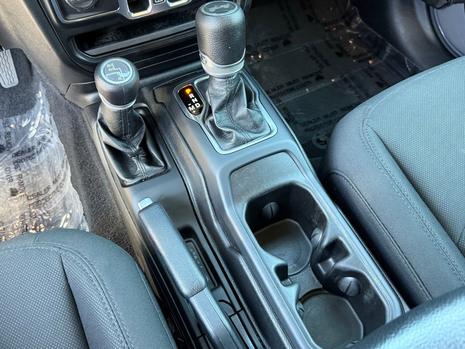 Used 2020 Jeep Wrangler Unlimited Sport S image 28