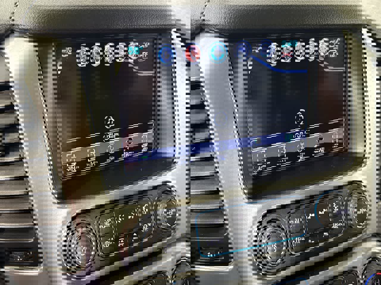 Used 2019 Chevrolet Tahoe Premier image 18