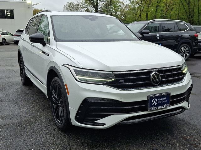 Used 2022 Volkswagen Tiguan SE R-Line AWD/4WD image 2
