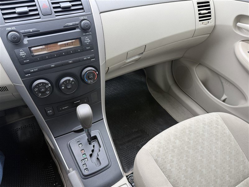 Used 2009 Toyota Corolla image 10