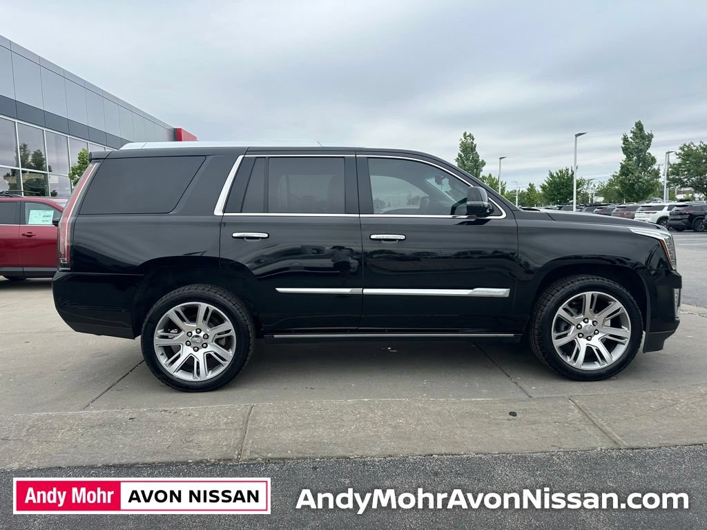 Used 2016 Cadillac Escalade Premium AWD/4WD image 8