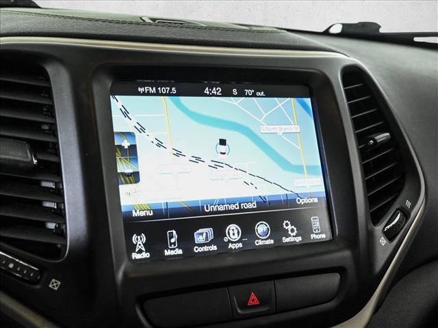 Used 2017 Jeep Cherokee Limited AWD/4WD image 13