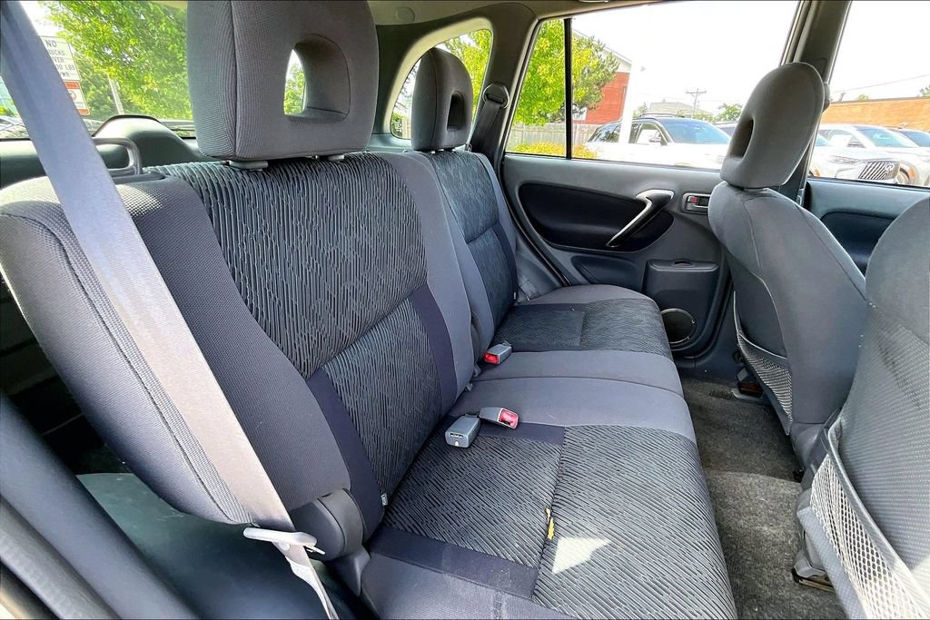 Used 2003 Toyota RAV4 4WD image 29
