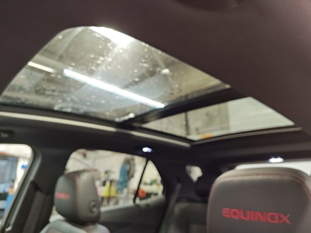 Used 2024 Chevrolet Equinox RS image 30