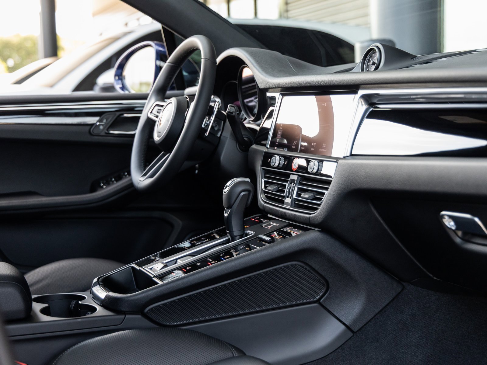 New 2026 Porsche Macan image 49