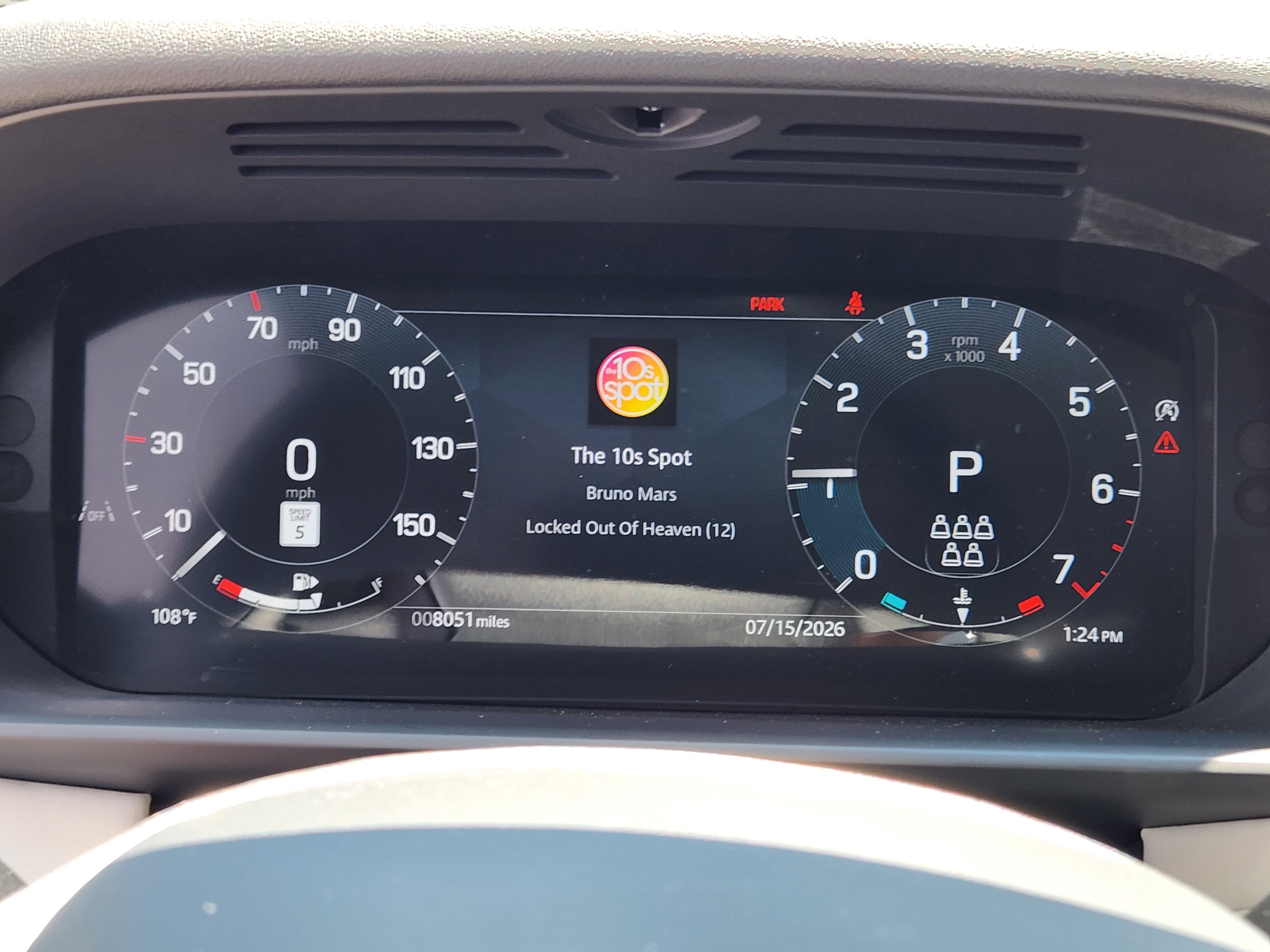Certified 2025 Land Rover Discovery S AWD/4WD image 19