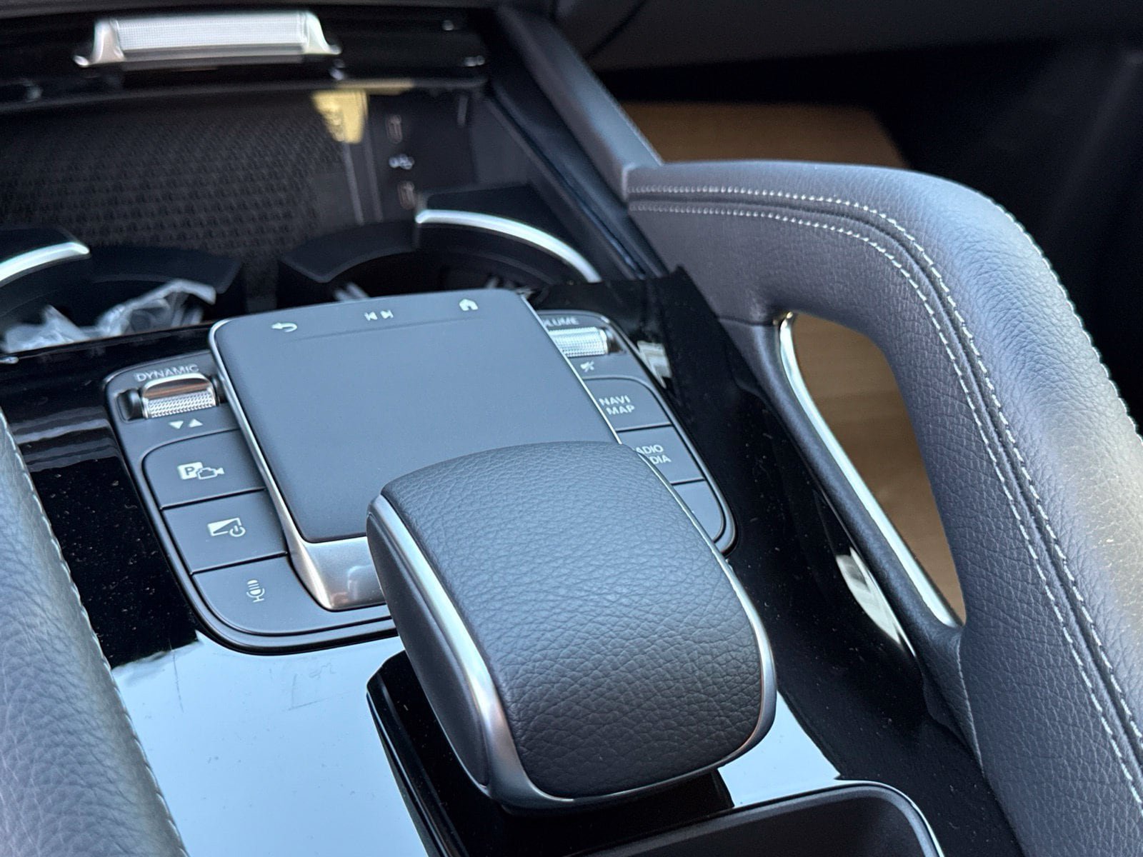 New 2027 Mercedes-Benz GLE 450 4MATIC Coupe image 24