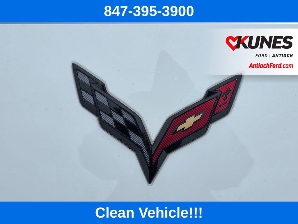 Used 2015 Chevrolet Corvette Stingray Convertible w/ 3LT Preferred Equipment Group image 28