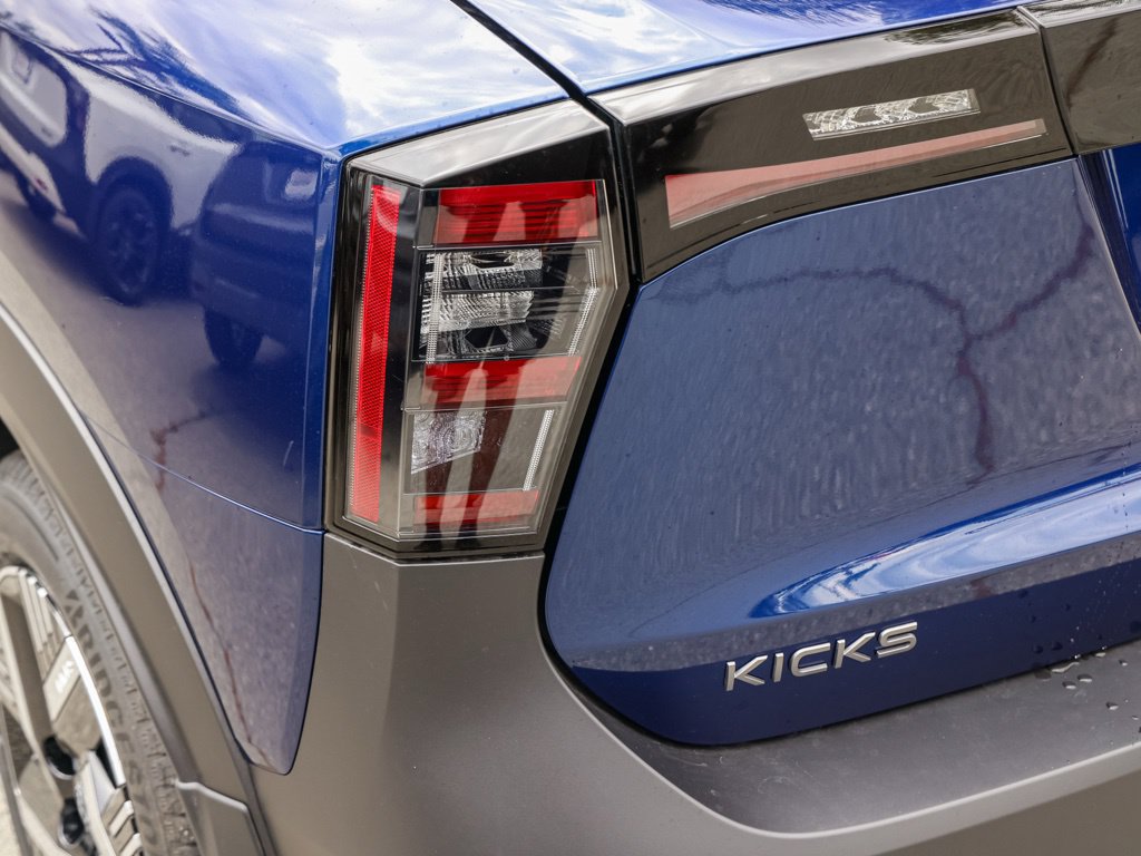 New 2026 Nissan Kicks SV FWD image 7