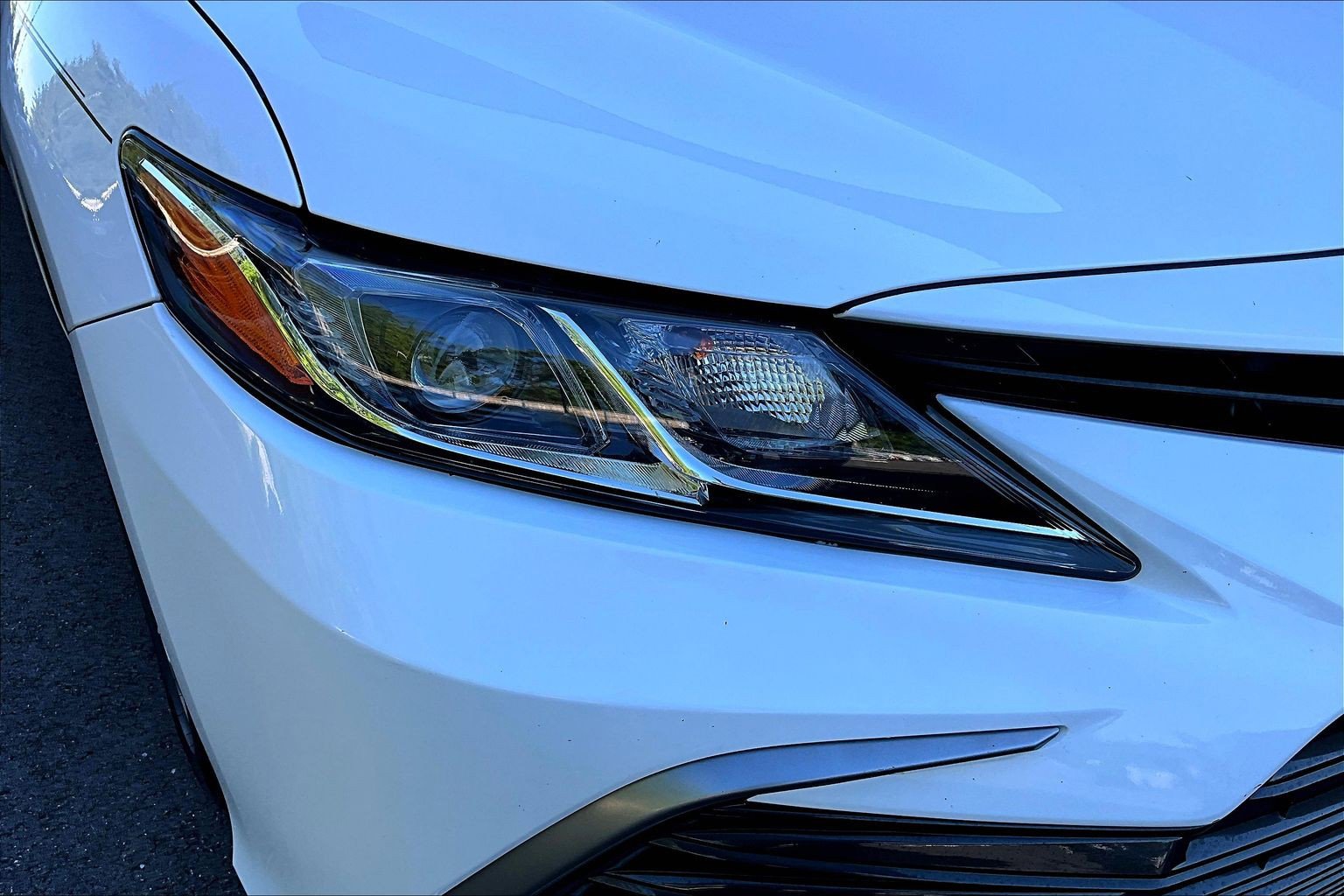Used 2023 Toyota Camry LE FWD image 32