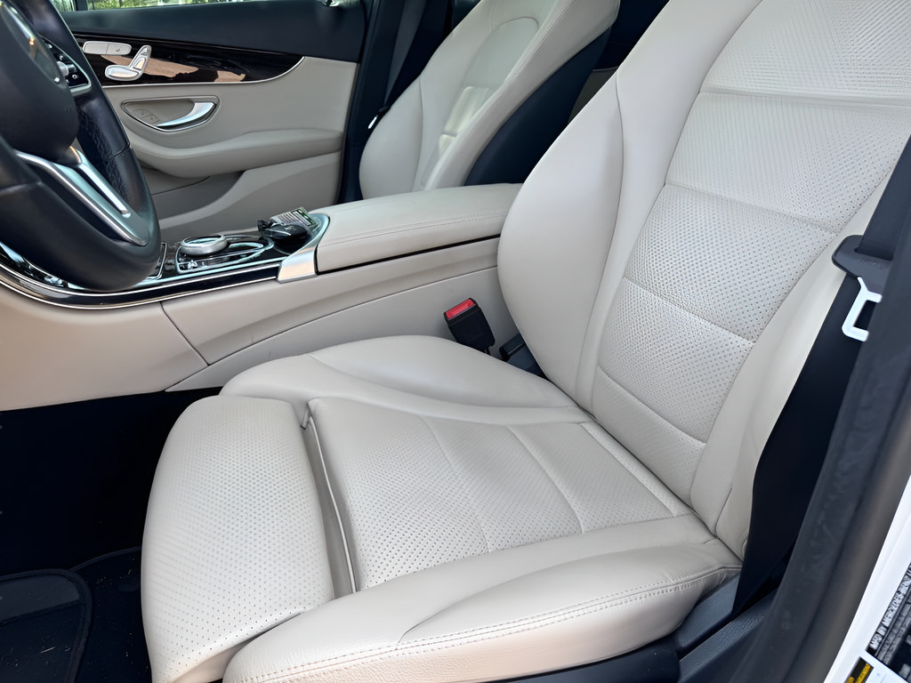 Used 2019 Mercedes-Benz C 300 Sedan image 14