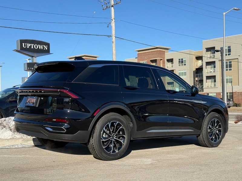 New 2026 Lincoln Nautilus Premier AWD/4WD image 3