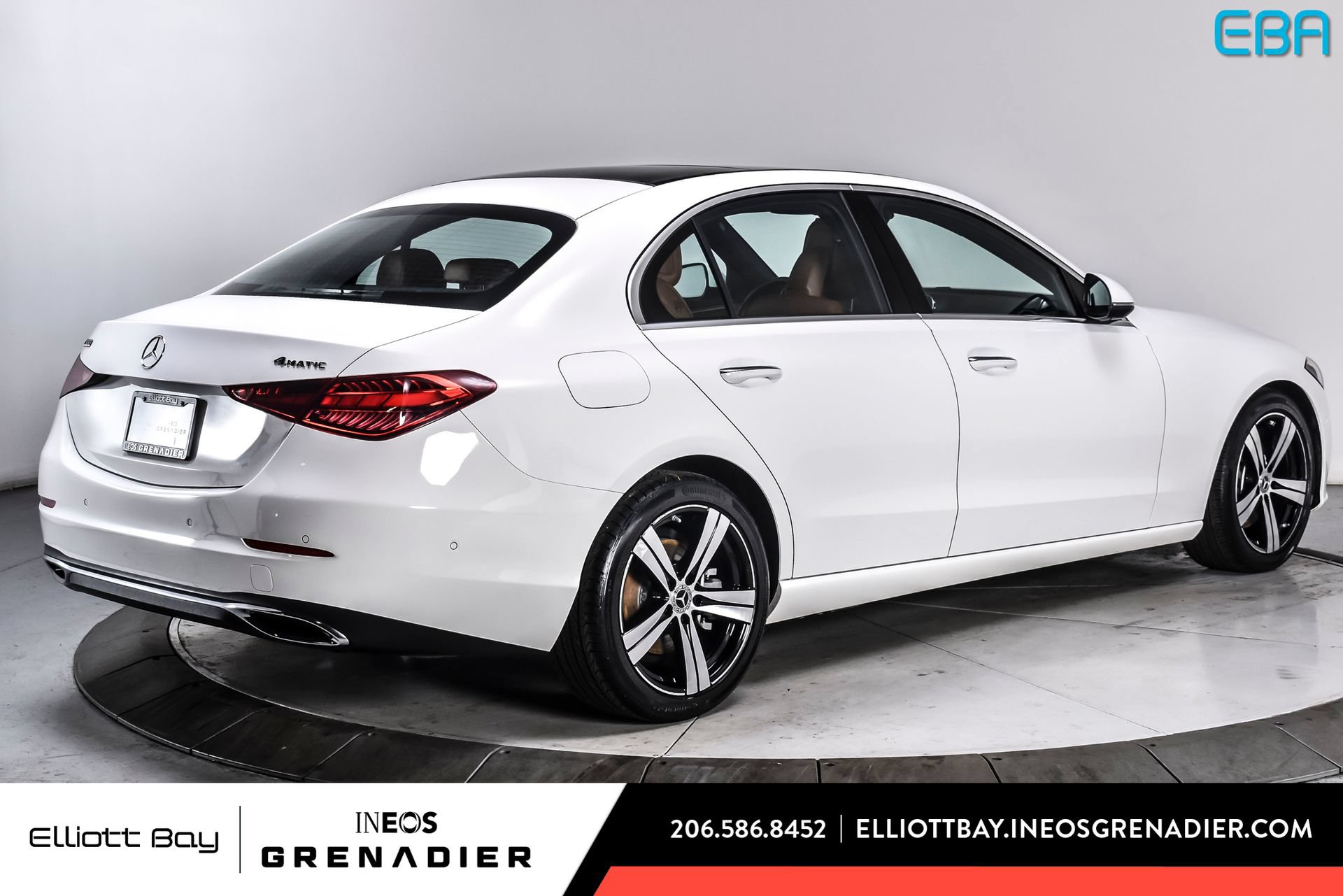 Used 2025 Mercedes-Benz C 300 4MATIC Sedan image 6