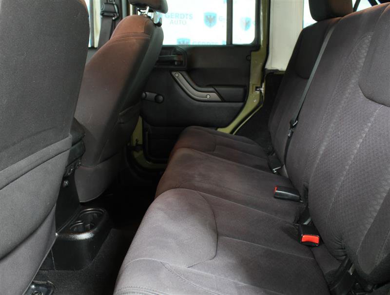 Used 2013 Jeep Wrangler Unlimited Sport w/ Connectivity Group image 16