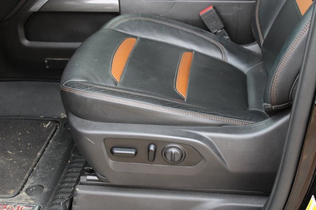 Used 2021 GMC Sierra 1500 AT4 w/ AT4 Premium Package image 15