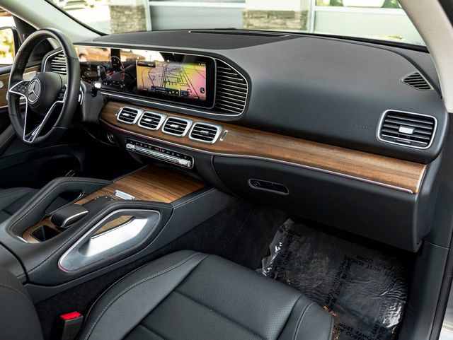Used 2025 Mercedes-Benz GLE 350 4MATIC image 30
