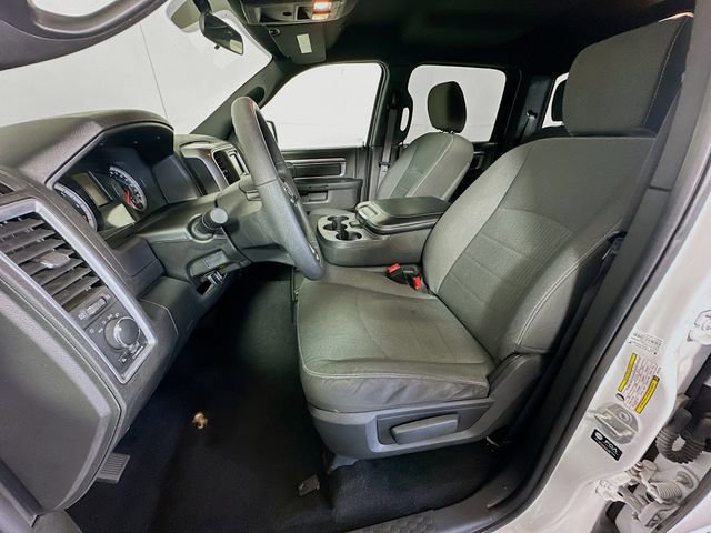 Used 2024 RAM 1500 Classic Warlock RWD image 12