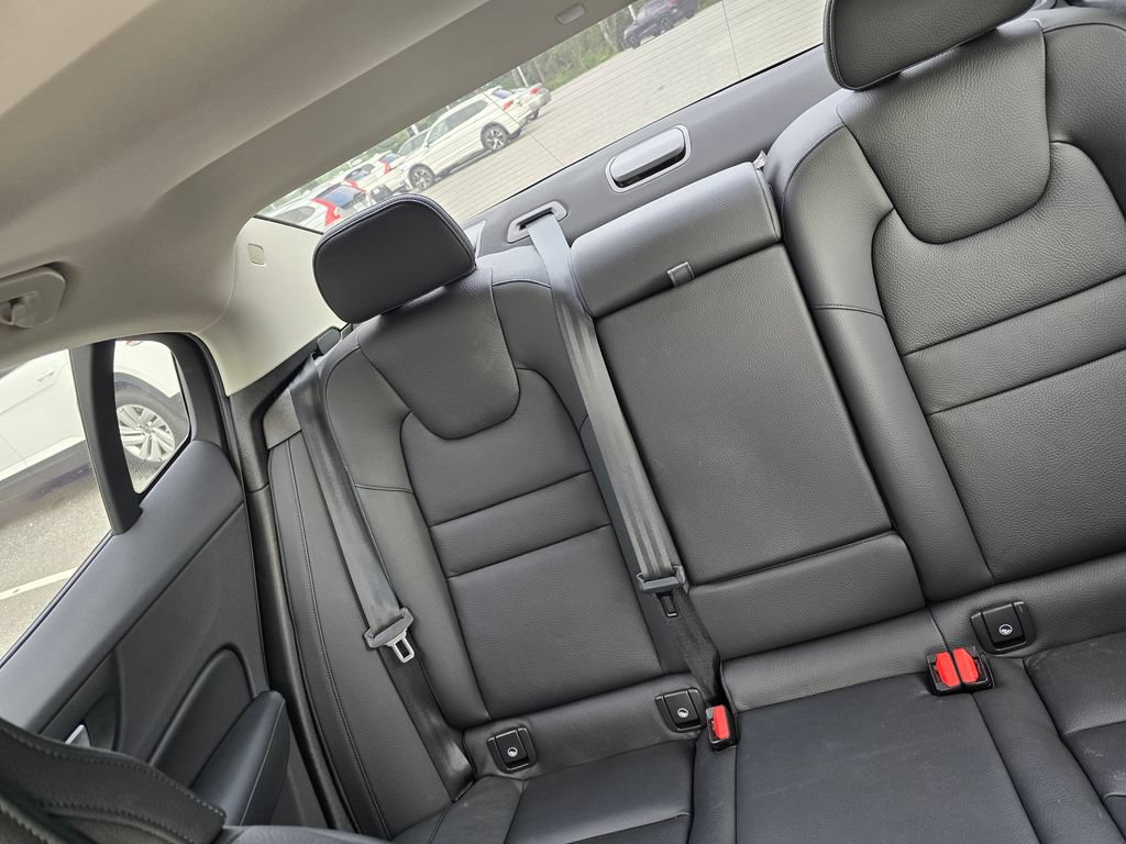 Used 2024 Volvo S60 B5 Plus FWD image 10