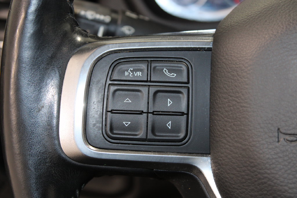 Used 2019 RAM 3500 Laramie AWD/4WD image 37