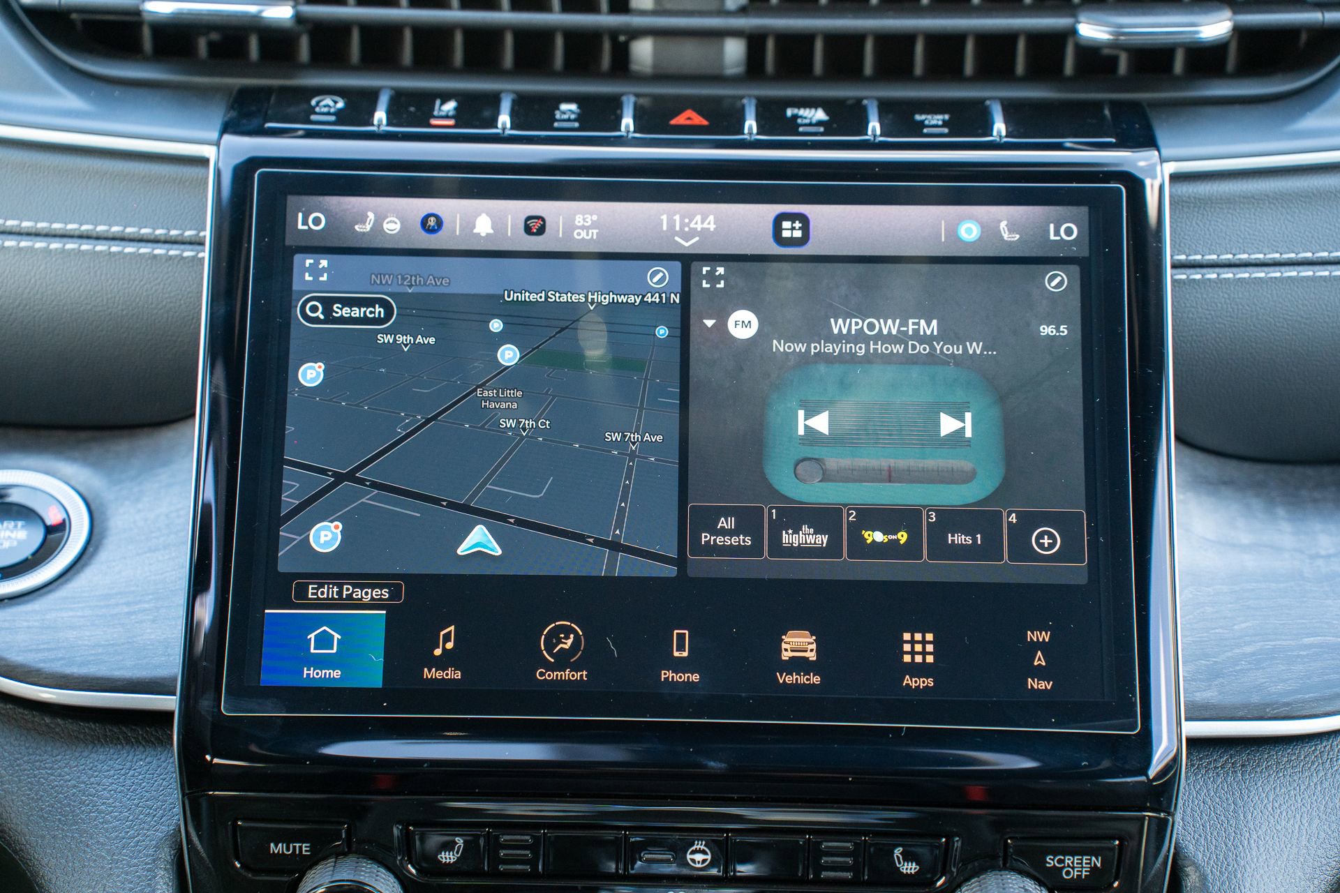 Used 2025 Jeep Grand Cherokee Limited image 22