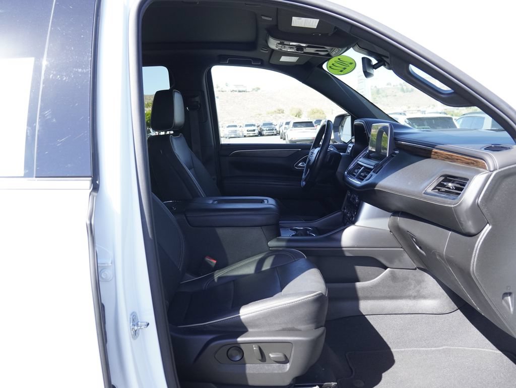 Used 2022 Chevrolet Tahoe Premier AWD/4WD image 27