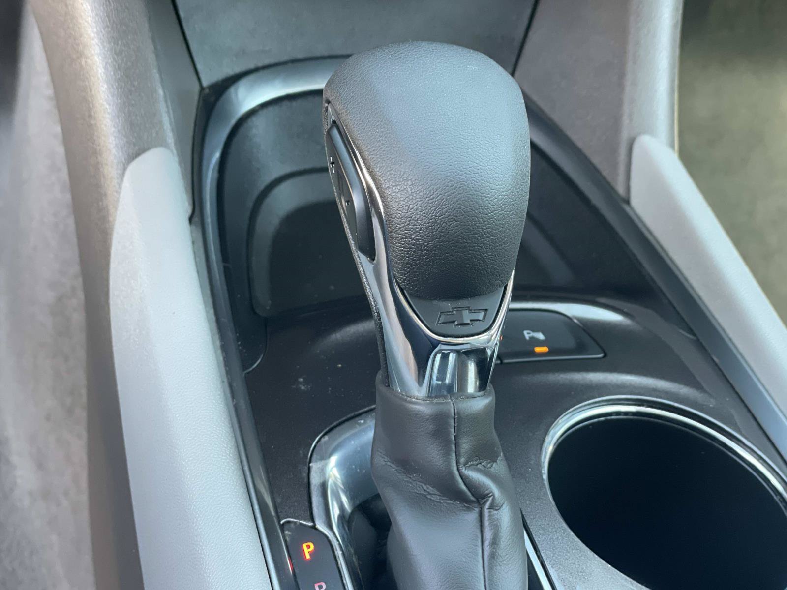 Used 2024 Chevrolet Malibu LT FWD image 16