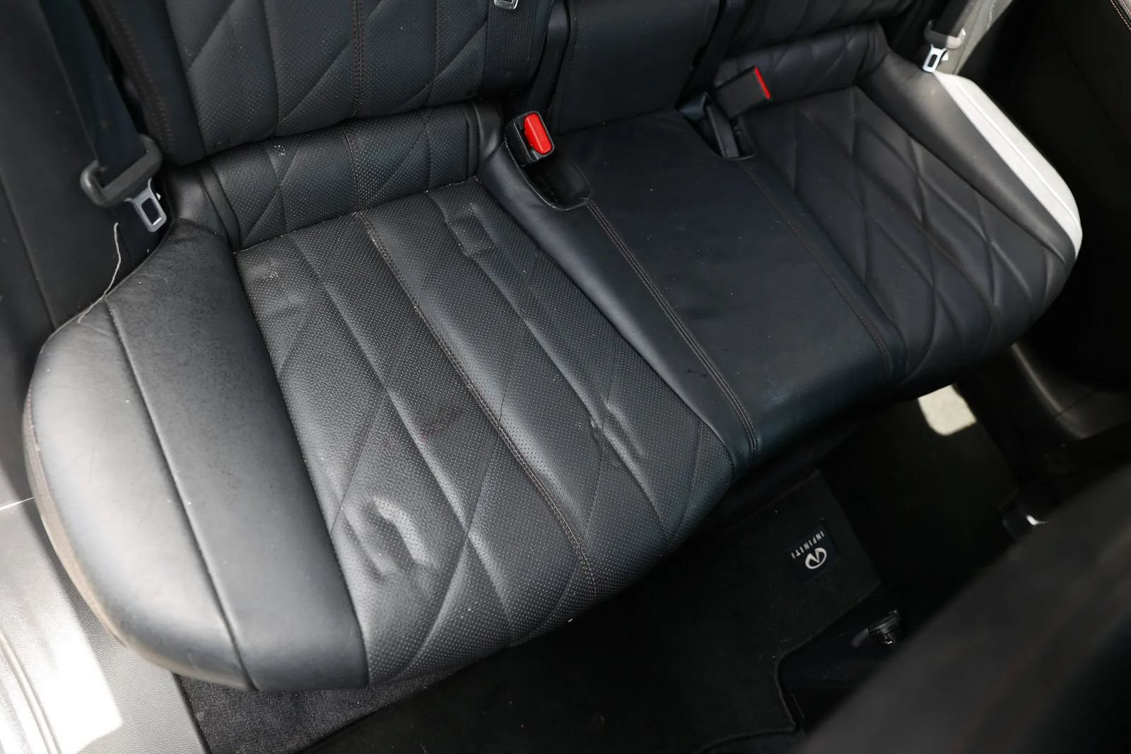 Used 2011 INFINITI FX35 2WD w/ Premium Pkg image 22