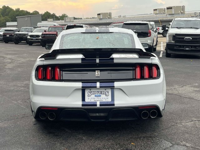 Certified 2019 Ford Mustang Shelby GT350 w/ Technology Package RWD image 5