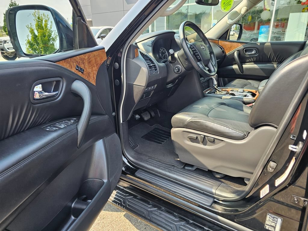 Used 2024 Nissan Armada SL w/ Captain's Chairs Package AWD/4WD image 20