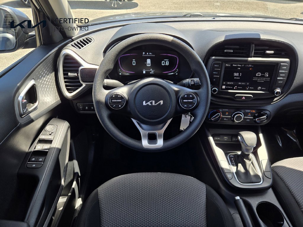 Certified 2023 Kia Soul LX w/ LX Technology Package FWD image 13