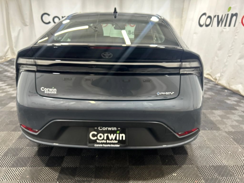 Used 2026 Toyota Prius Plug-In Hybrid FWD image 7