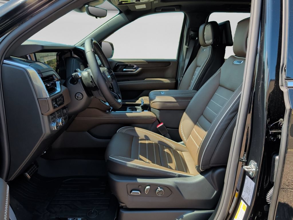 New 2026 GMC Yukon XL Denali Ultimate AWD/4WD image 21