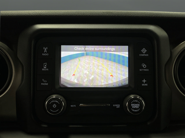 Used 2021 Jeep Wrangler Sport AWD/4WD image 12