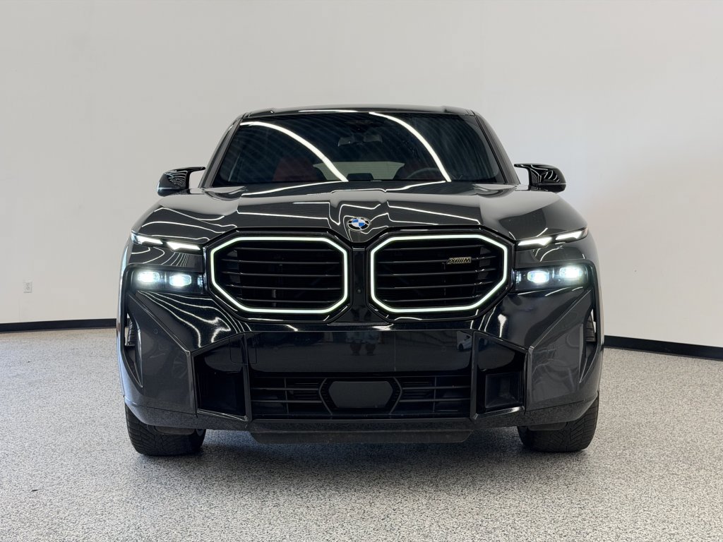 Used 2023 BMW XM AWD/4WD image 2