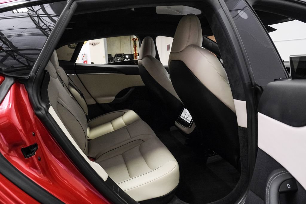 Used 2023 Tesla Model S Plaid image 40