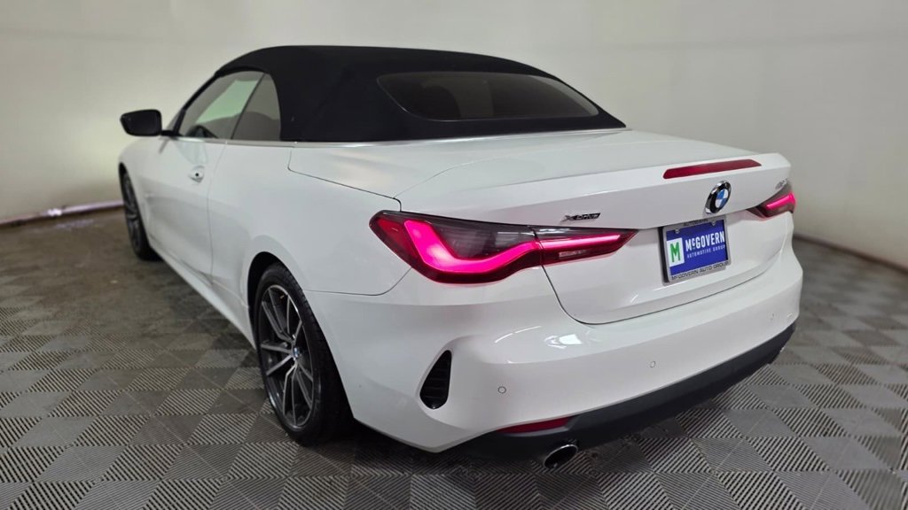 Used 2022 BMW 430i xDrive Convertible w/ Premium Package image 4