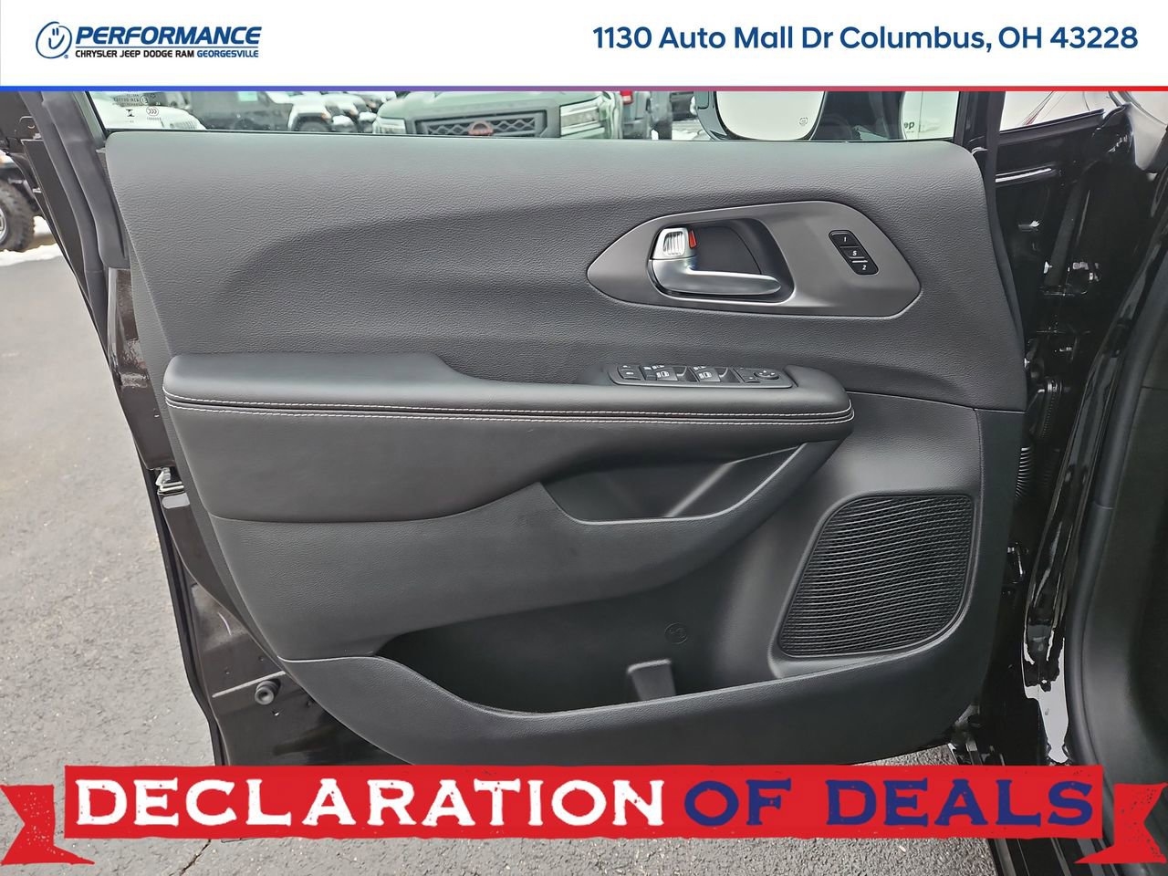 New 2026 Chrysler Pacifica Select image 22