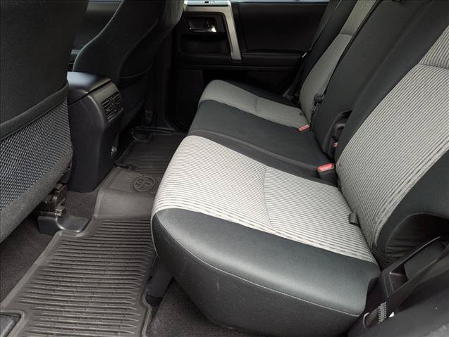 Used 2022 Toyota 4Runner SR5 AWD/4WD image 18