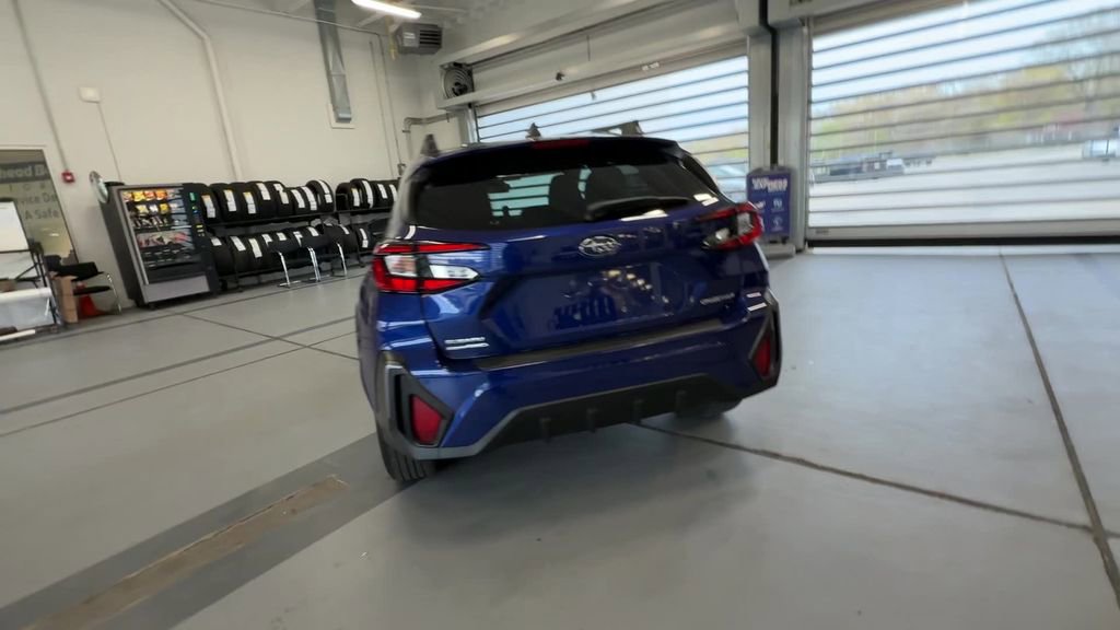 Used 2024 Subaru Crosstrek 2.5i Limited AWD/4WD image 11