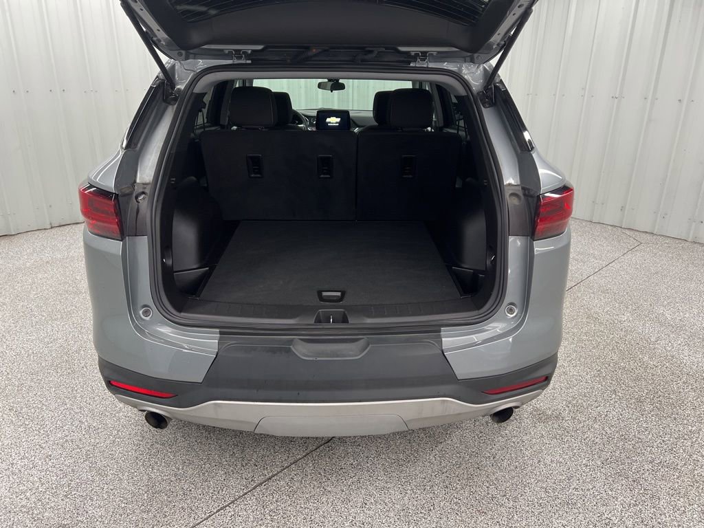 Used 2025 Chevrolet Blazer LT image 9