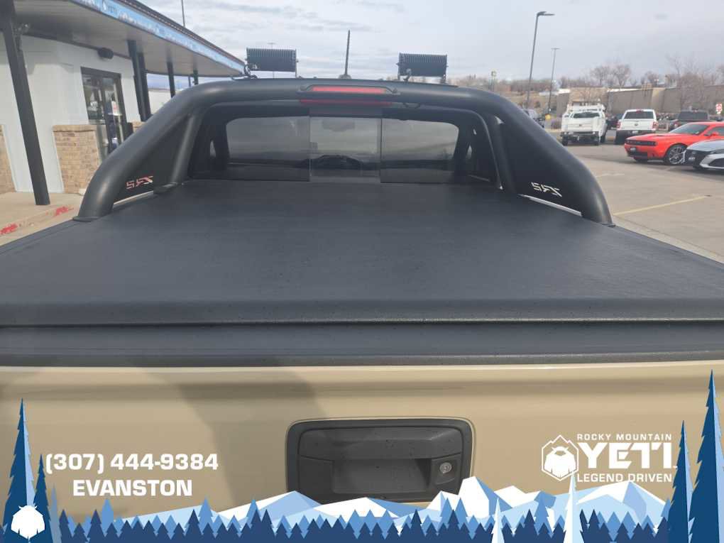 Used 2022 Chevrolet Colorado ZR2 w/ ZR2 Dusk Special Edition image 13