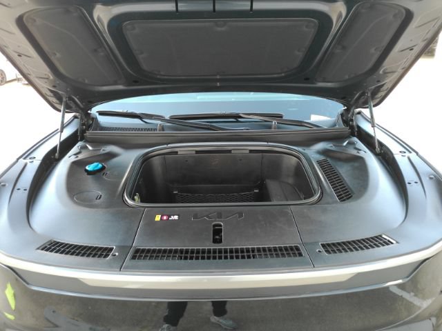 Used 2024 Kia EV9 Light RWD image 54