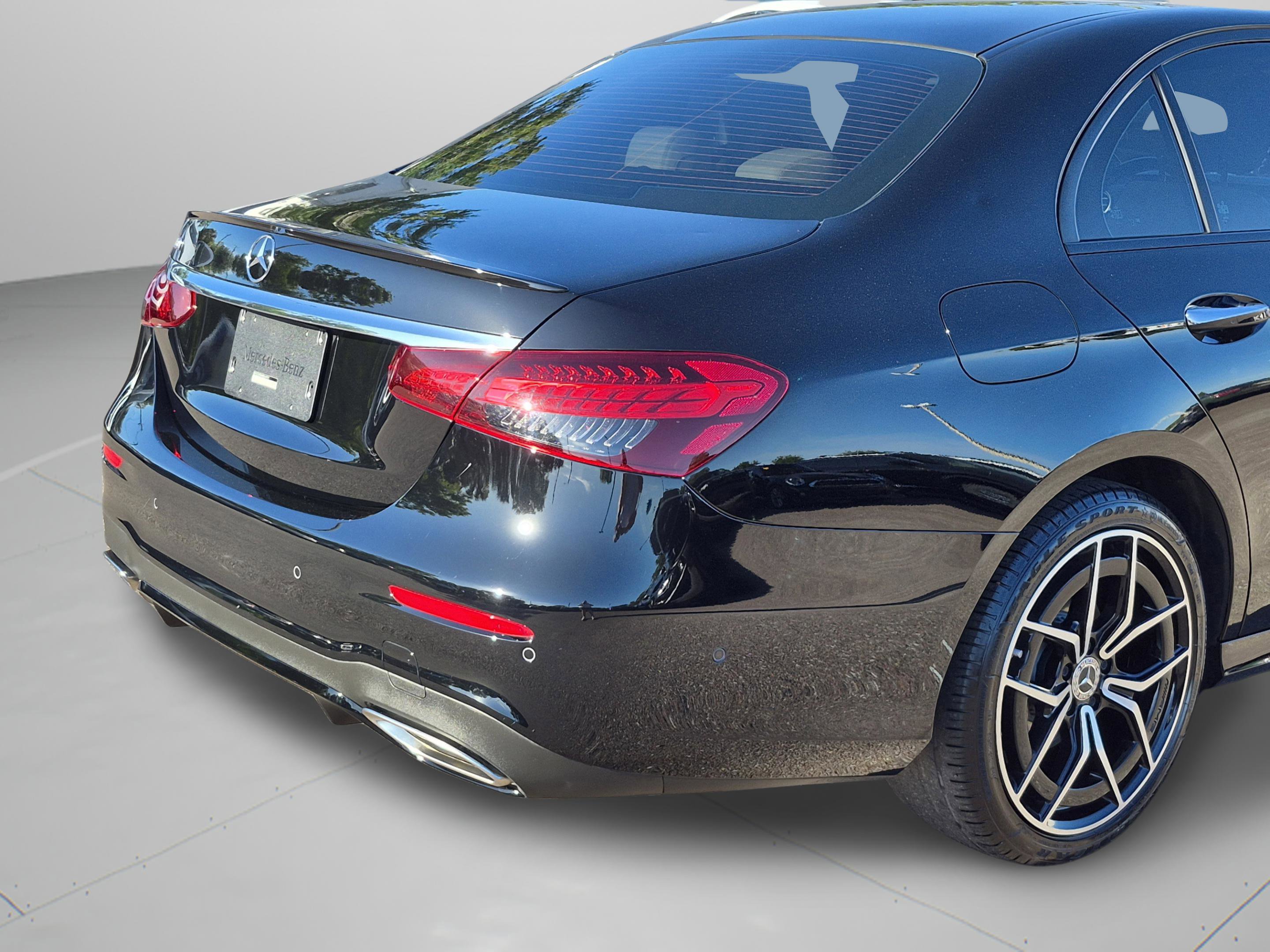 Used 2022 Mercedes-Benz E 350 Sedan image 35