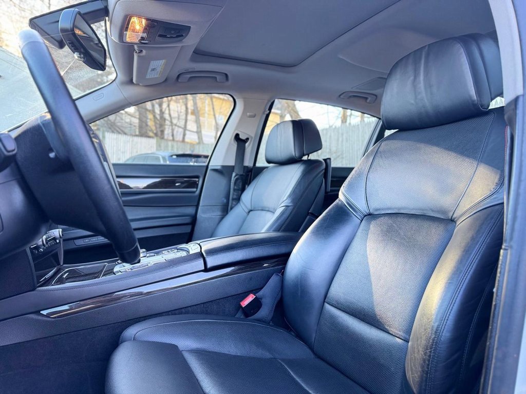 Used 2013 BMW 740Li xDrive image 18